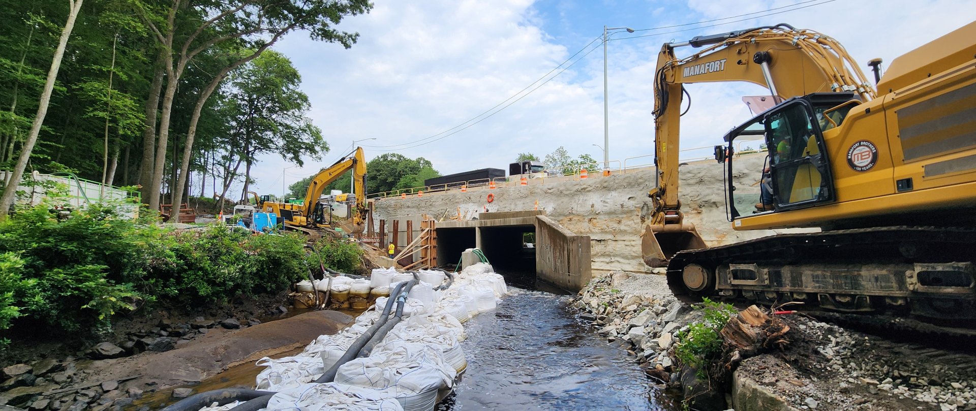 Bridge 251 Outlet Latimer Brook - Overall View